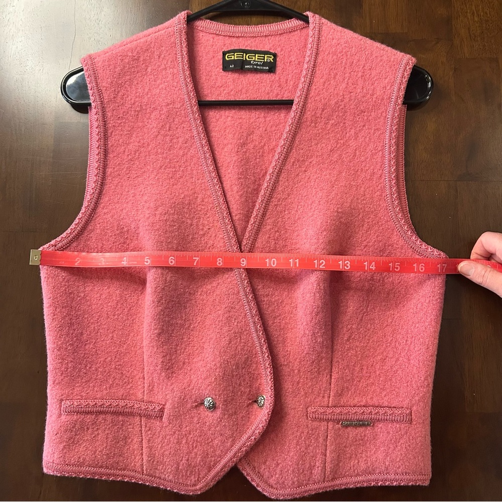 Vintage Geiger Vest Pink 100% Boiled Wool Austria Size 42 or U.S. Size Small - Picture 16 of 16